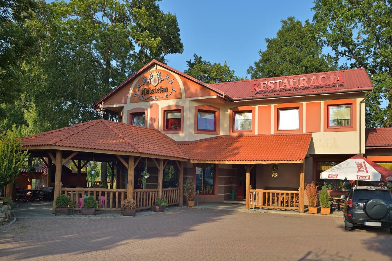 Restauracja Zajazd Kasztelan Krosno Exterior photo
